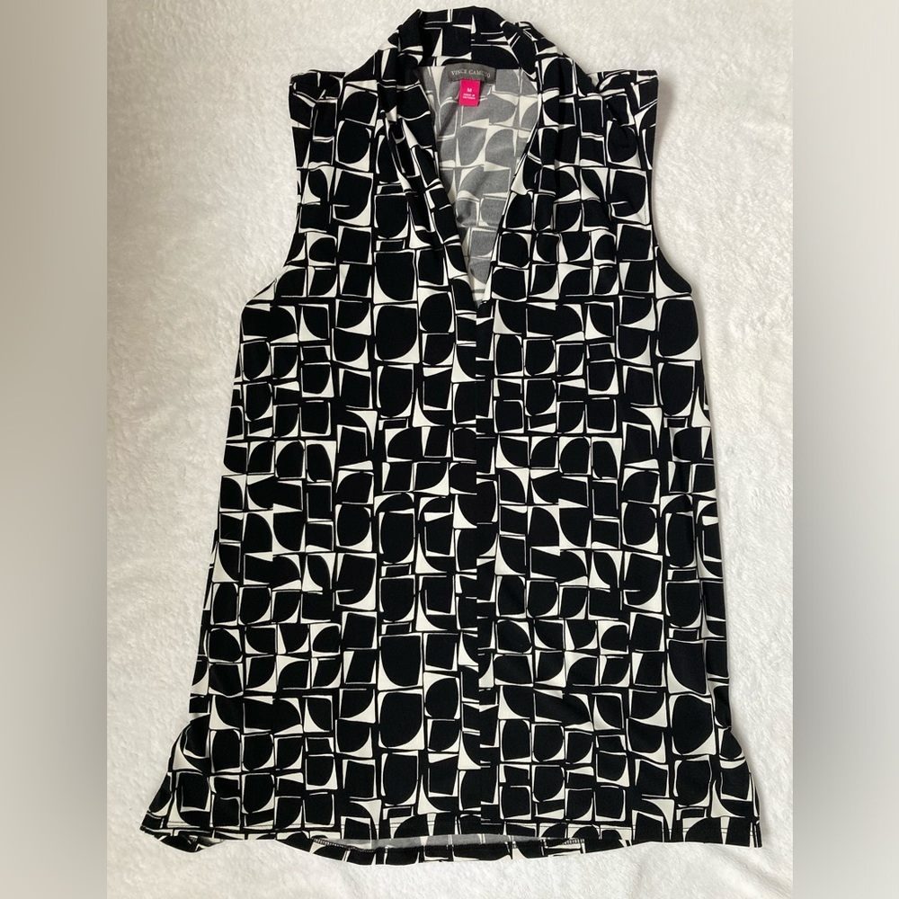 Vince Camuto Geometric Black and White Blouse